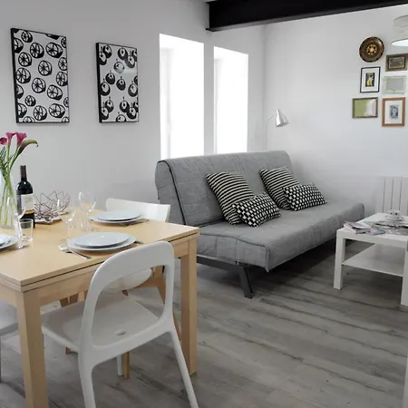 Maison Garroenea Апартаменты Сар